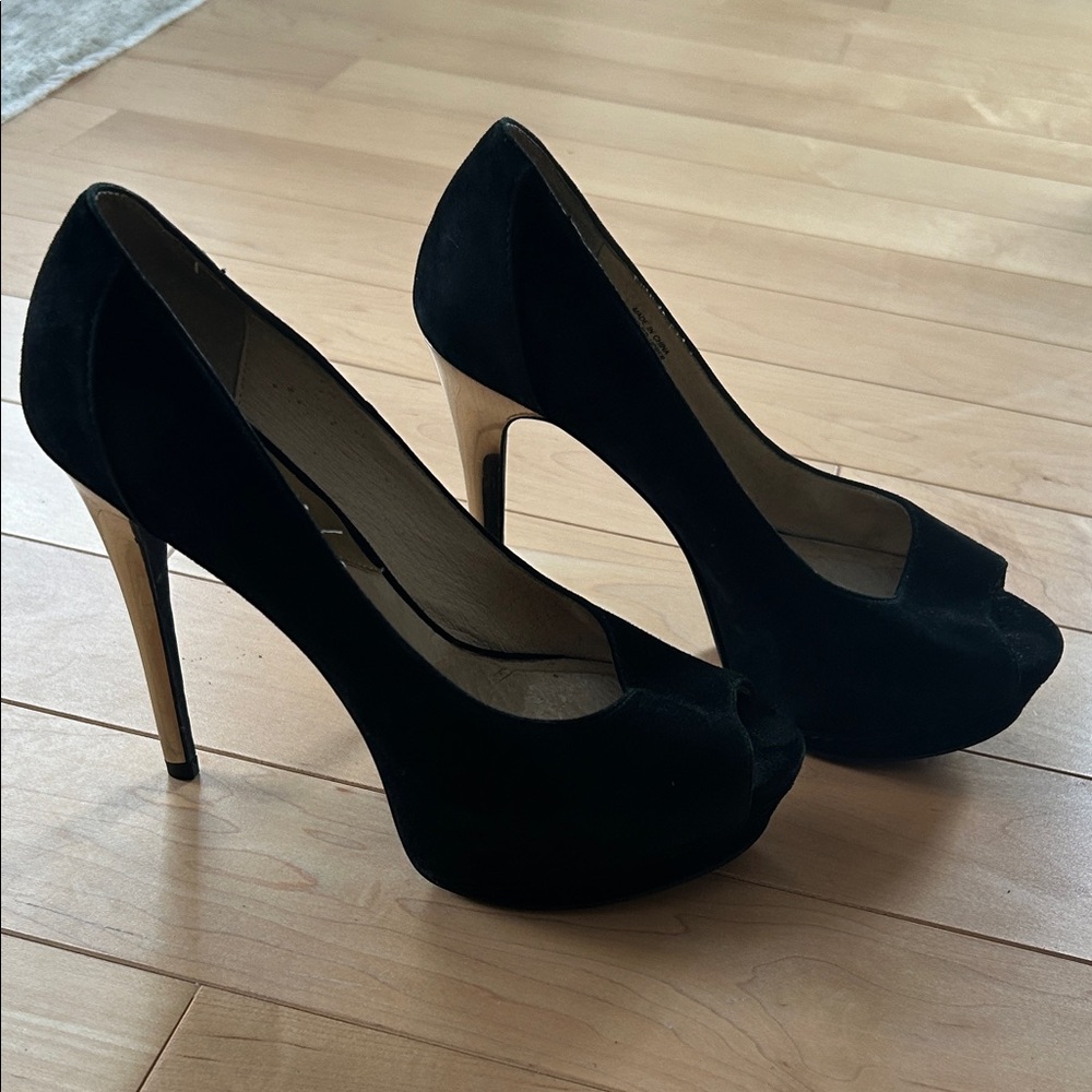 Michaels Kors Heels